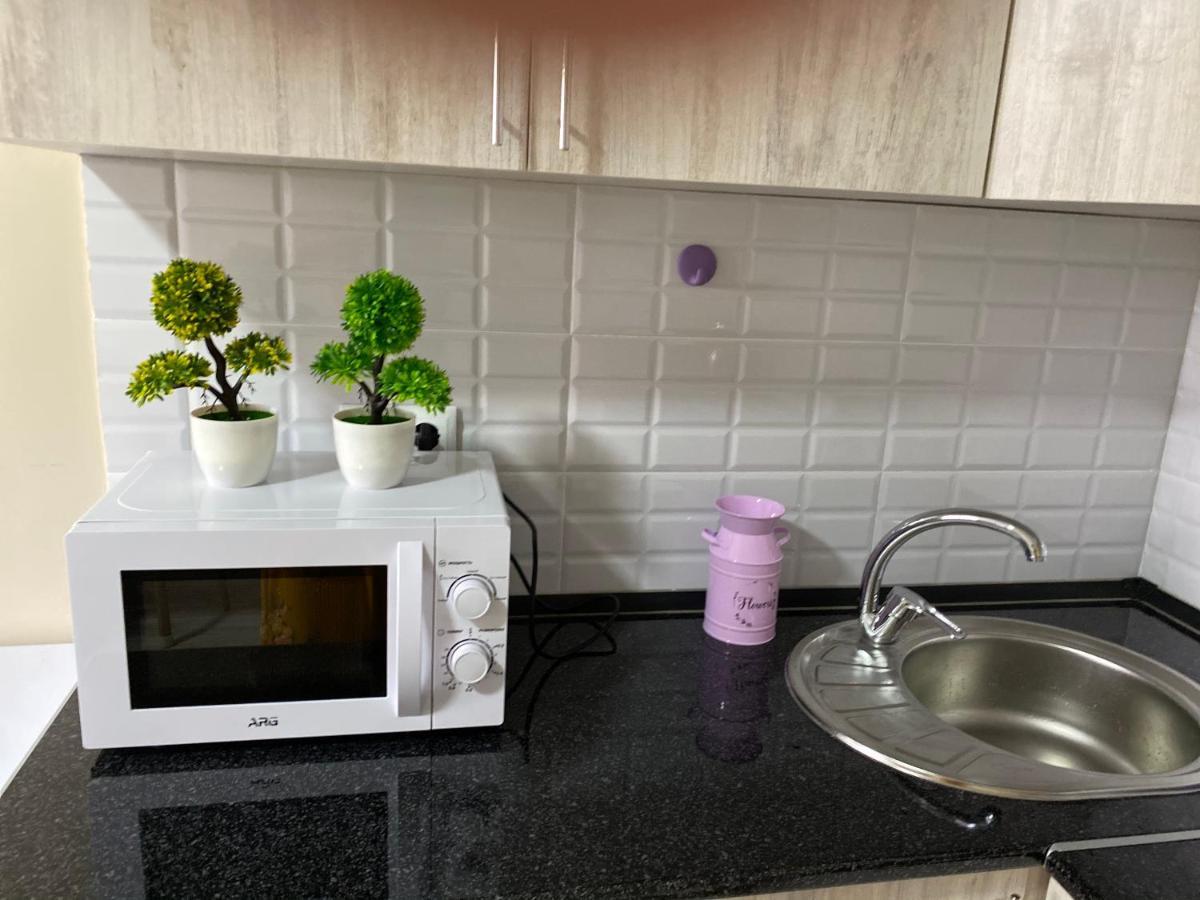 Оригинальная 1 Ком Квартира В Сердце Алматы Apartment Exterior foto